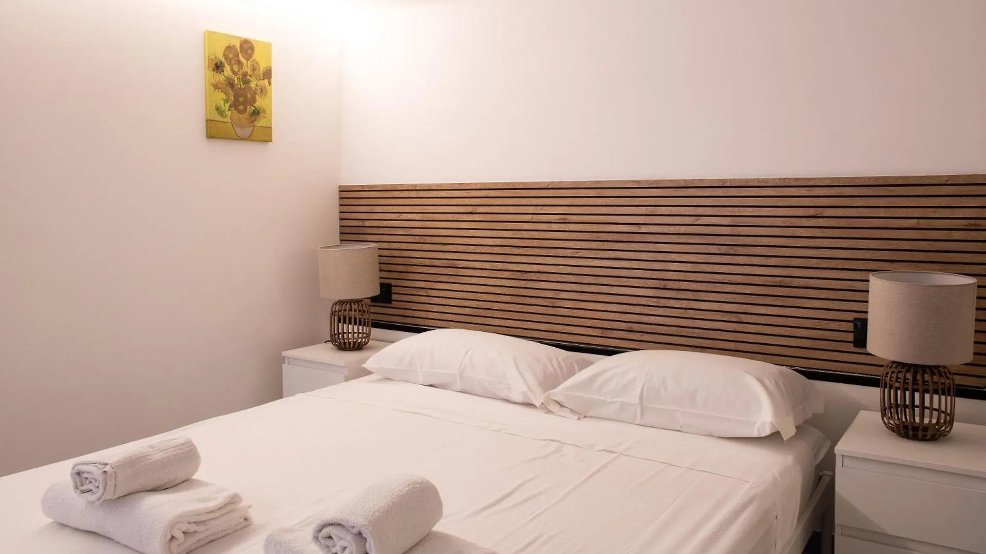 Rrrapido Apartment - Via Casale Milan