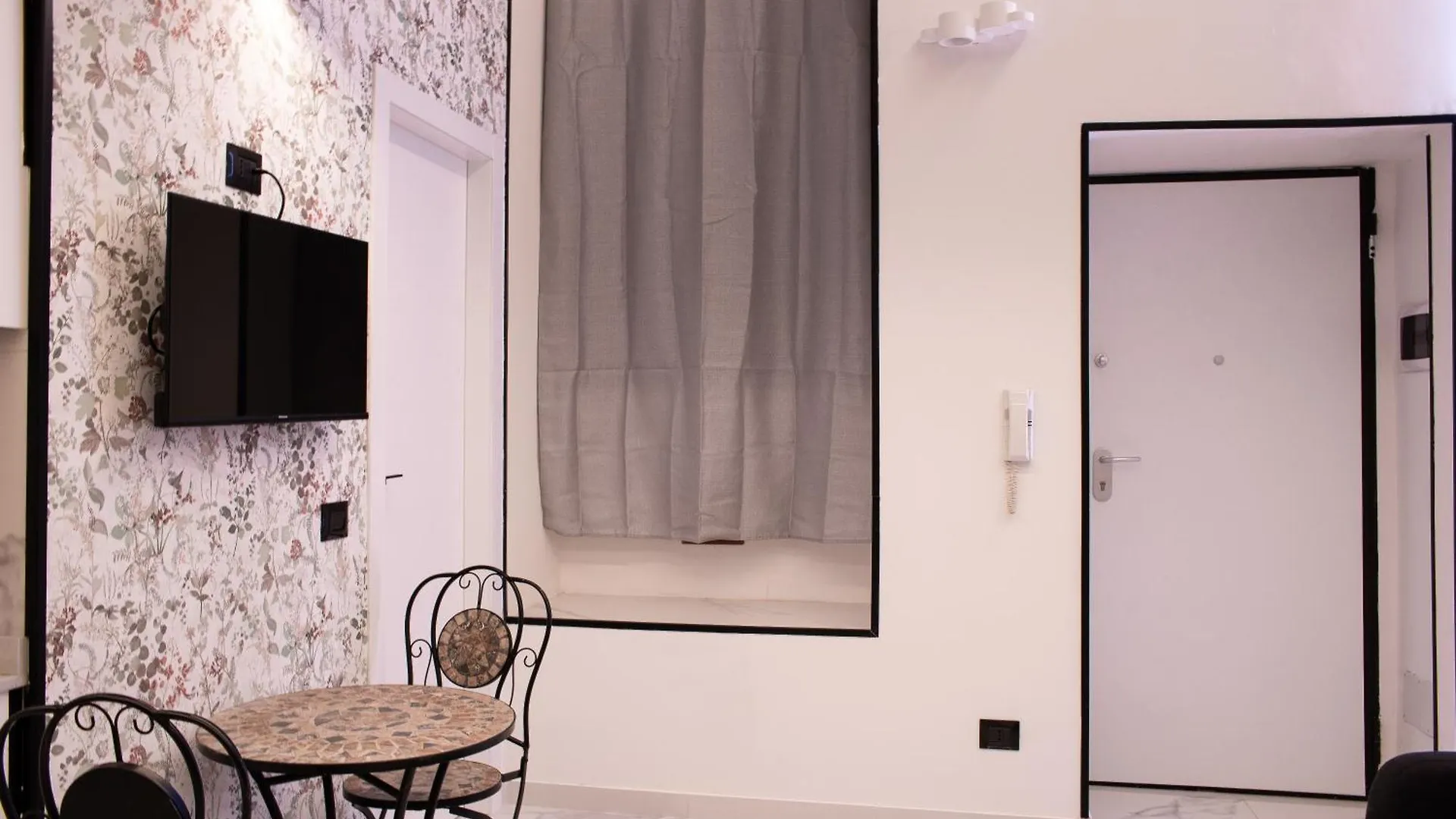Rrrapido Apartment - Via Casale Milan