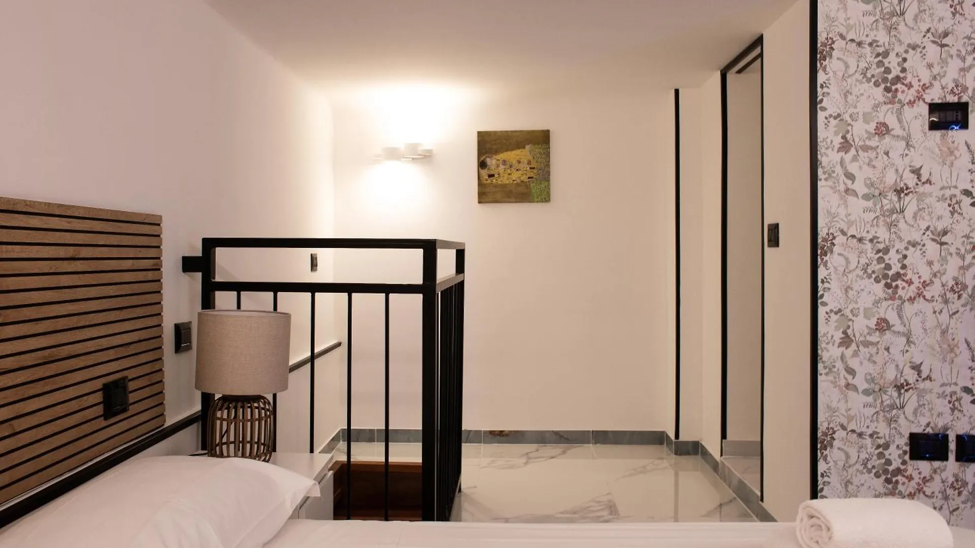 Rrrapido Apartment - Via Casale Milan